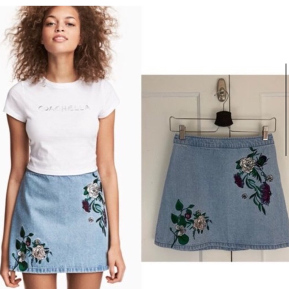 H&M Coachella Floral Embroidered Denim Skirt Size 10